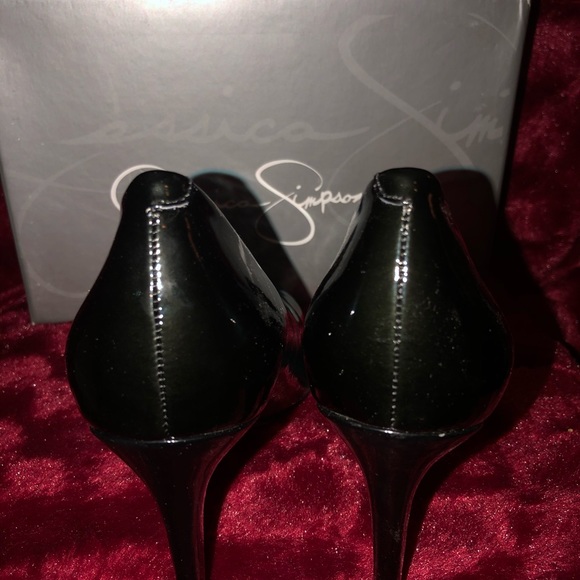 Jessica Simpson heels - Picture 4 of 5